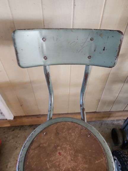 Metal Shop Stool