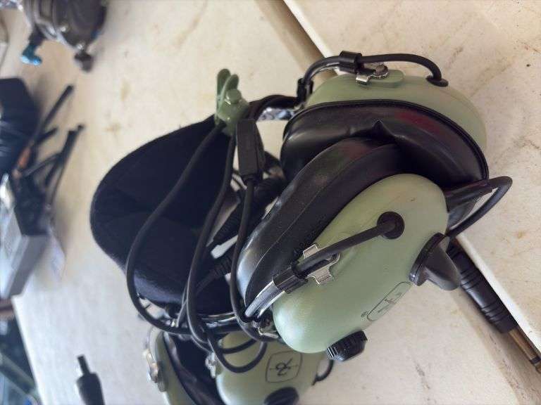Pair of David Clark H10-13.4 Headsets