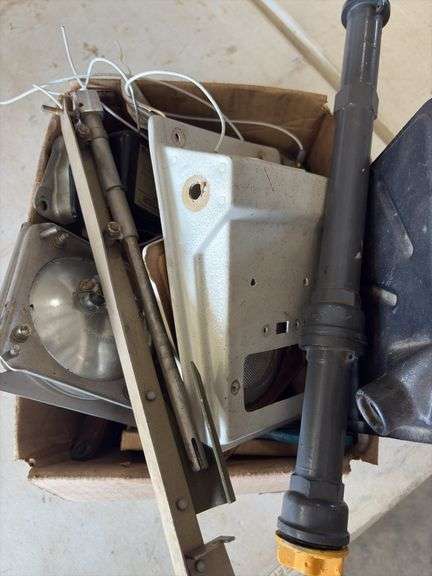 Box Lot of Assorted Aircraft Parts