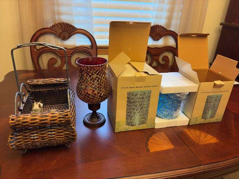 Assorted Decor