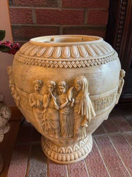 Water Fountain Vase Set