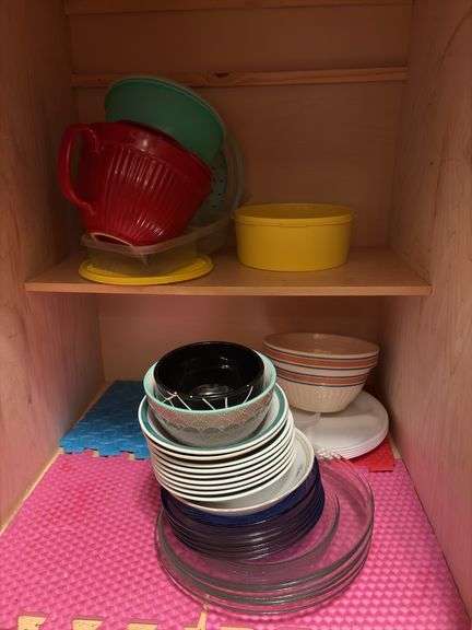 Contents of Cabinet - assorted dishes