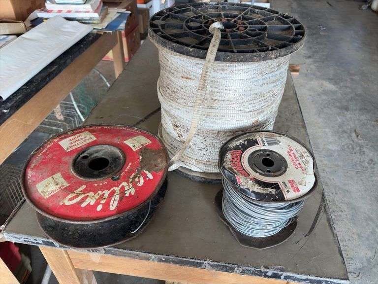 1800lb Mule Tape & Electric Fence Wire image