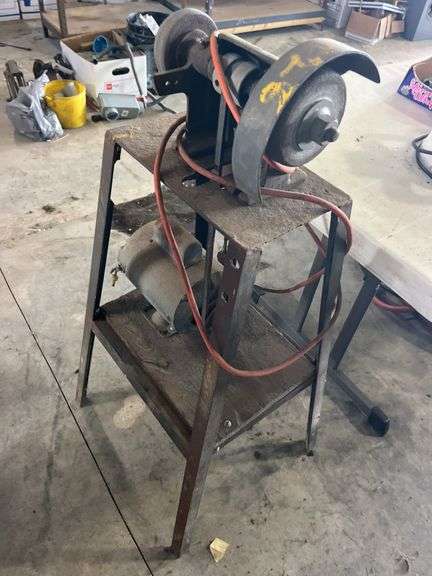 Bench Grinder on Stand