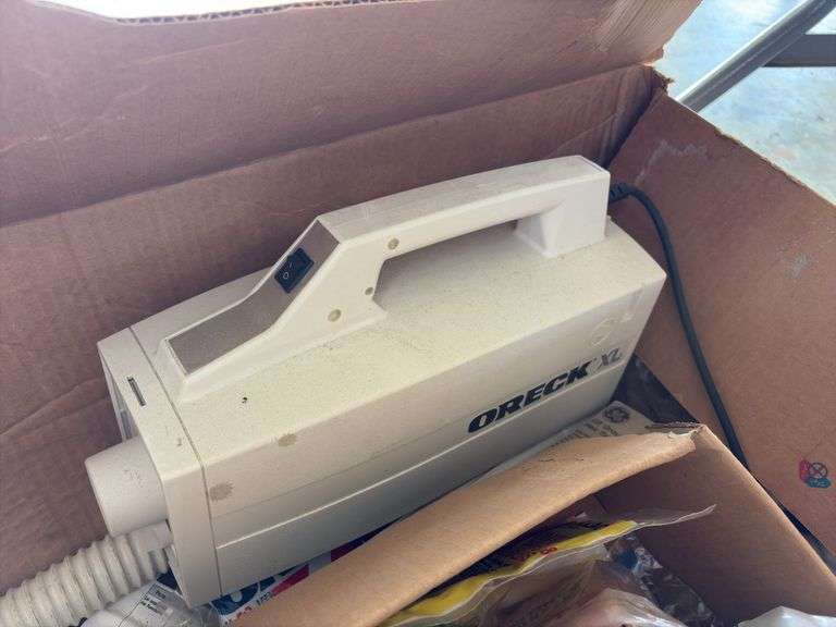 Oreck XL Vacuum