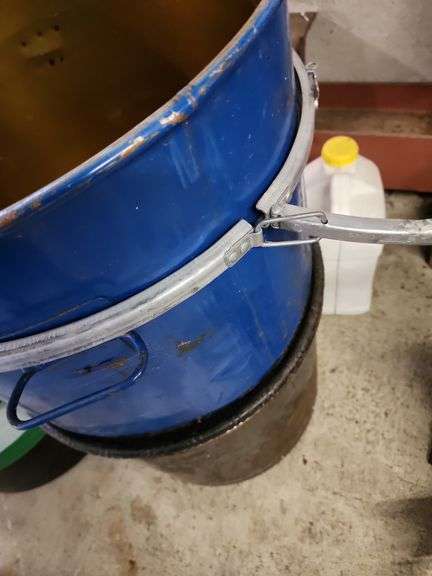 3 Metal Container Buckets