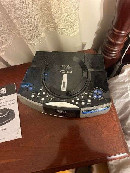 Smart CD Bedside Player