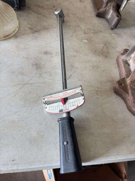 Craftsman 1/2” Drive Torque Wrench image