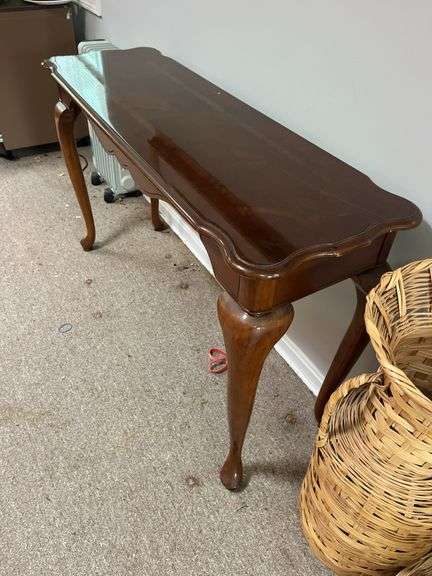 Queen Ann Leg Sofa Table 48”x28”x16”