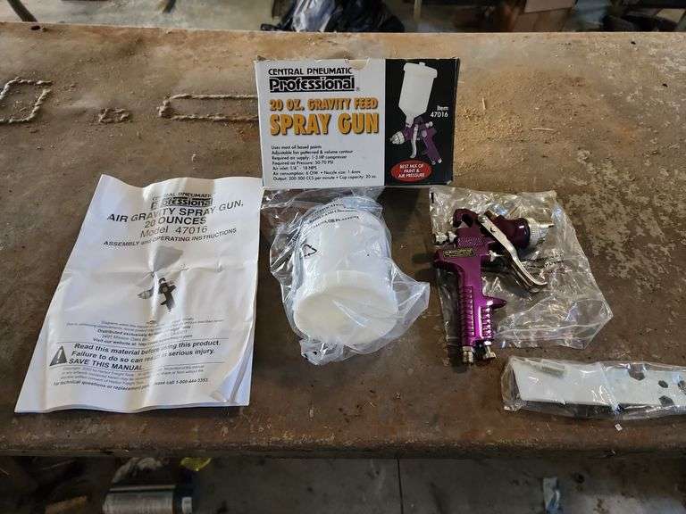 Central Pneumatic Spray Gun image