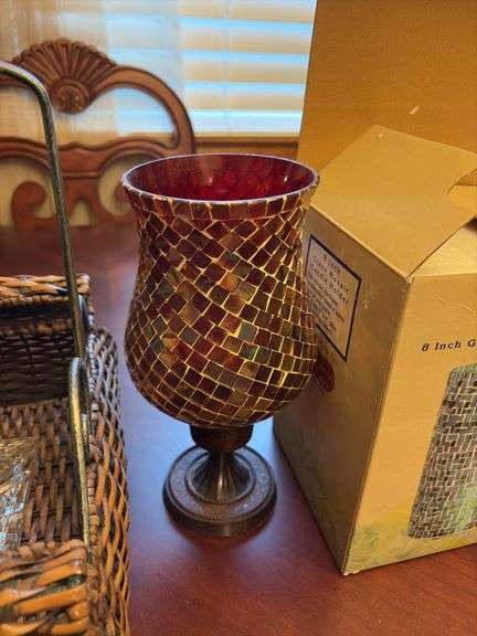 Assorted Decor