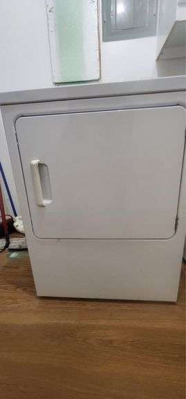 Hotpoint Clothes Dryer image