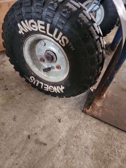 2 Wheel Pneumatic Wheel Dolly