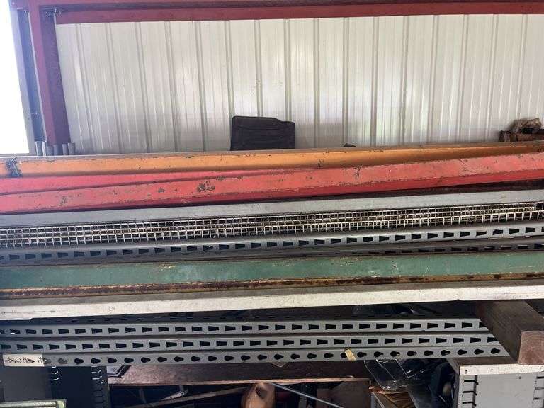 Misc Pallet Racking sizes and quantity unknown - see description