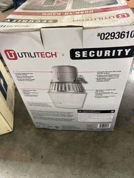 2 Security Lights