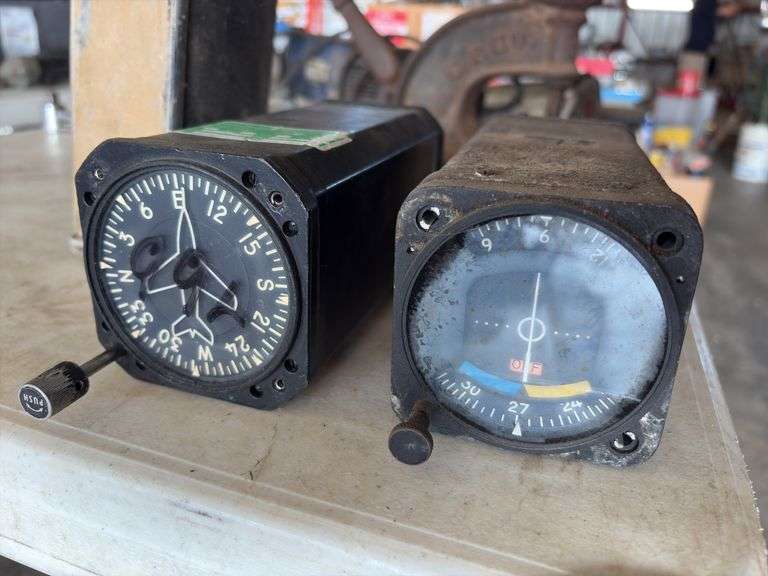 Narco V0A-4 Convertor, Berkshire Directional Gyro, Aircraft Radio Receiver