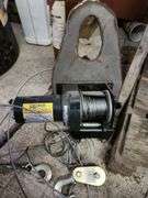 Bottle Jack and 2000 LB Chicago Winch
