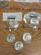 (11) JFK Half Dollars