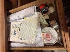 Contents of 5 Drawers - large assortment of utensils