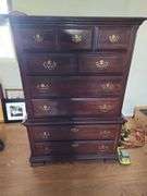 5 Piece Broyhill Premier Bedroom Suit - Matress and Box Springs NOT included