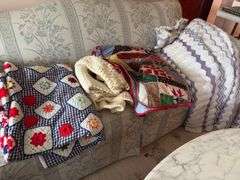 Group of Quilts & Throws