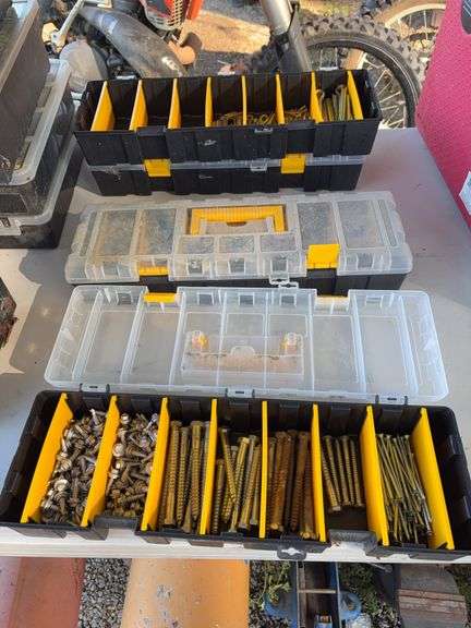 4 Organizers with Hardware image