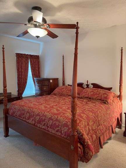 Four Post King Size Bed Frame -  one post is loose halfway up - mattress and boxspring given to buyer at no charge image