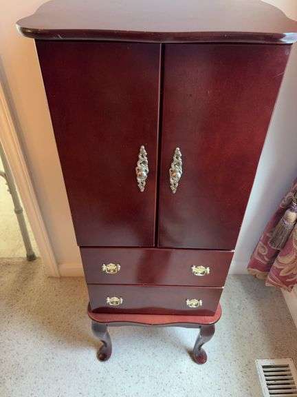 Jewelry Stand 16”x14”x41 no mirror image