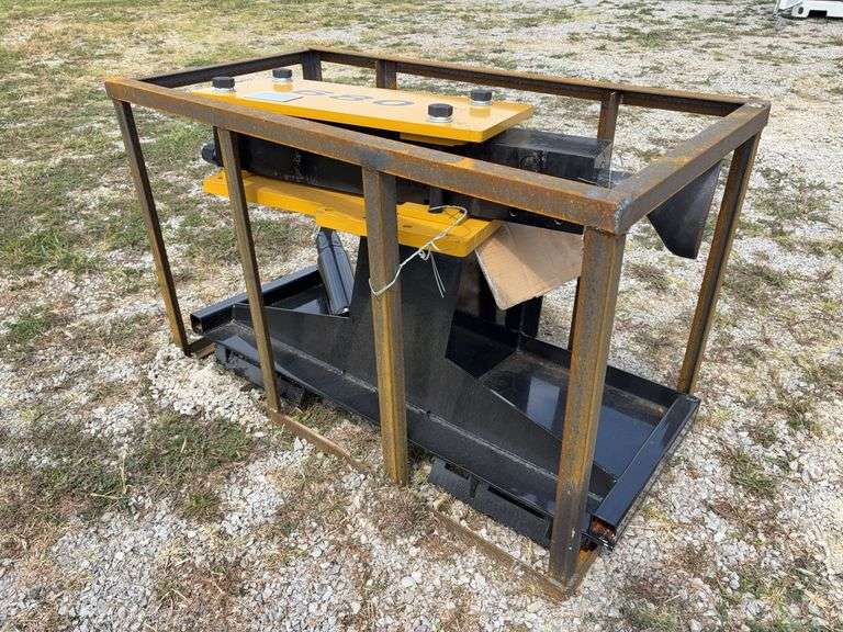 CFG PD680-PZ Industrial Skid Steer Breaker - SN PD680-PZ25052602L image