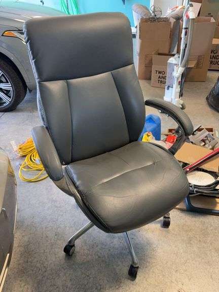 Serta iComfort Rolling Chair image