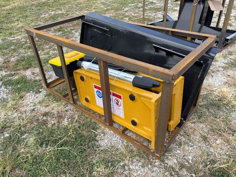 CFG Industrial SSHH680 Skid Steer Concrete Breaker - SN SSHH68025052602K image