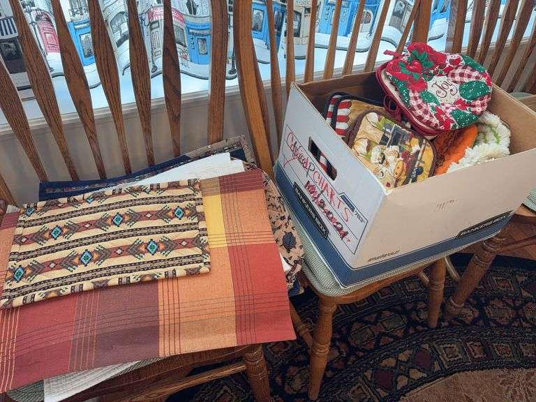 Assorted Pot Holders and Placemats image