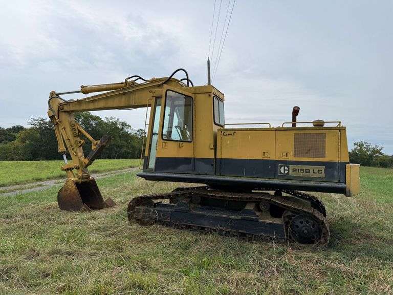 Caterpillar 215B Excavator, 5,586 Hours Ser.12211902 image