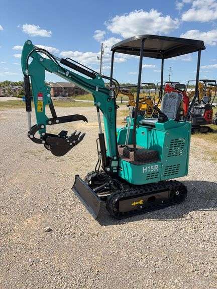2025 CFG H15R Mini Excavator - SN H15R2025L05270019 image