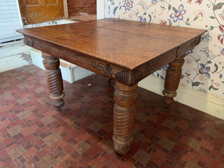 Dining Room Table - missing table leaf - 42”sq x 30”H image