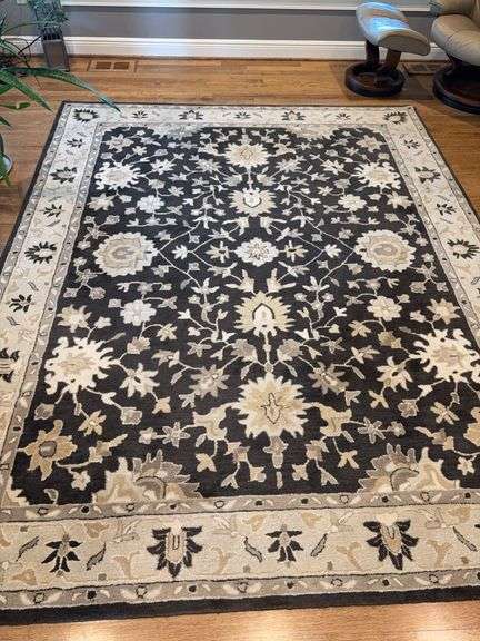 Handtufted Wool Rug image