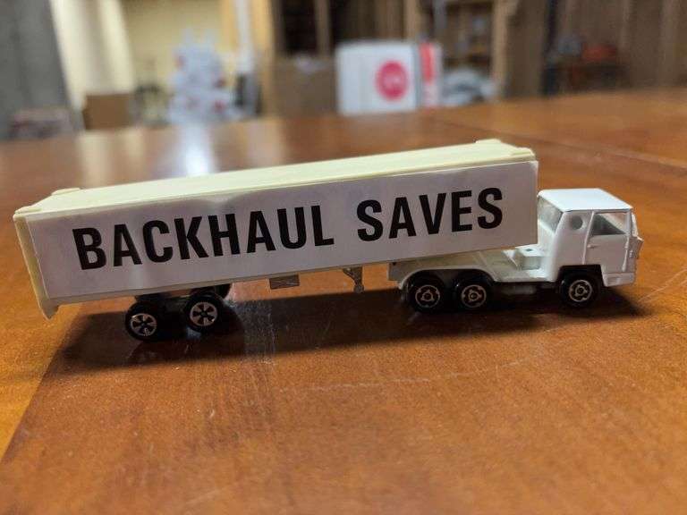 Majorette Tractor Trailer ECH 1/100 image
