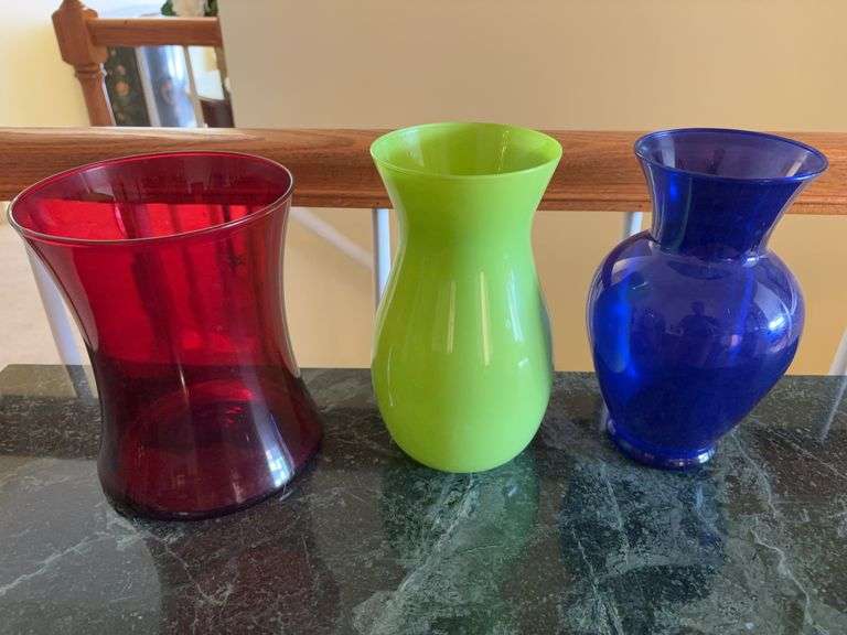 3 Glass Flower Vases image