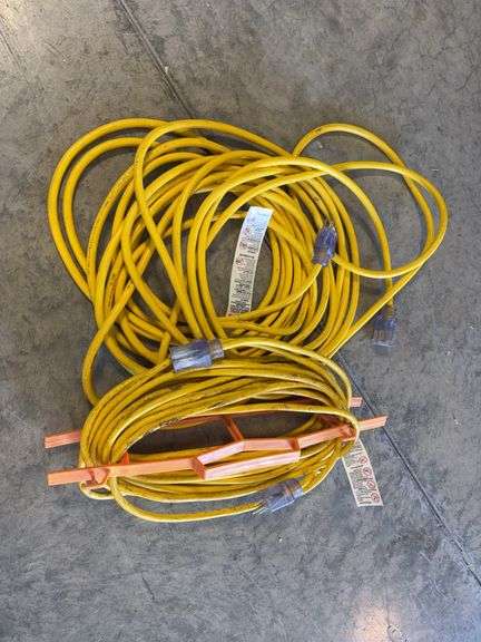 Outdoor Extension Cords image