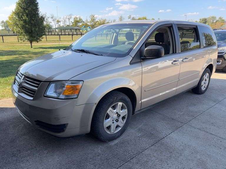 2009 Dodge Grand Caravan SE - 84,905 miles - VIN 2D8HN44E29R621259 image