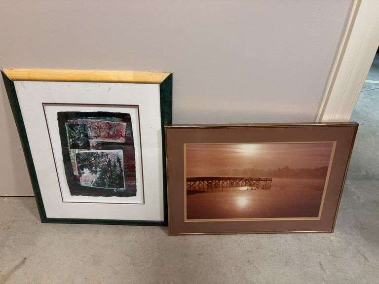 2pcs of Framed Artwork image