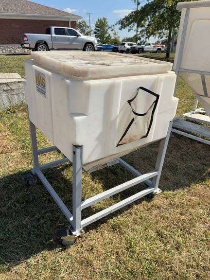 Poly Tank on Rolling Frame - estimated capacity 300lbs image