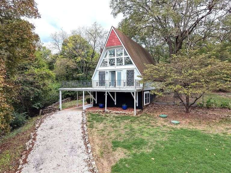 Table Rock Lake Home Auction image