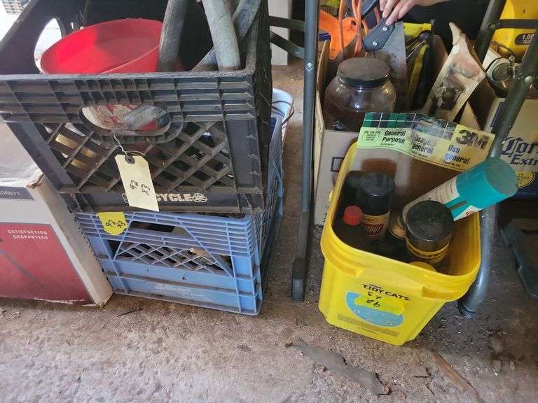 auto supplies image