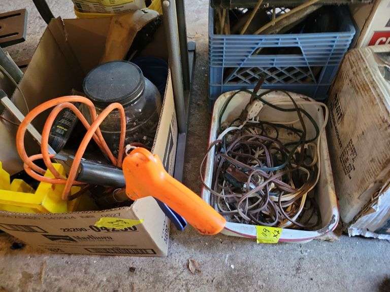 extension cords image