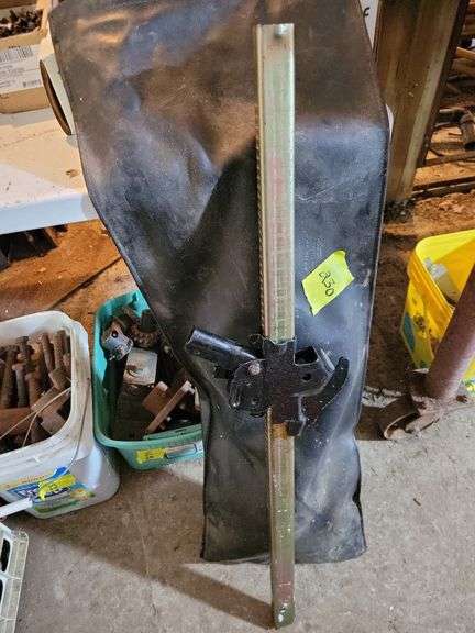Bumper jack image