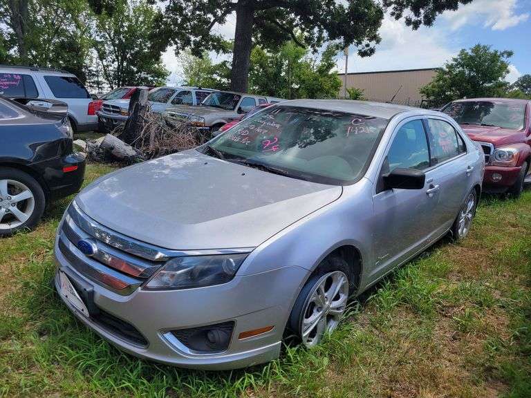 Ford Fusion image