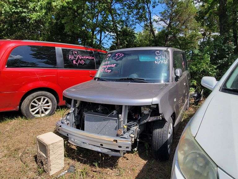 Scion XB image