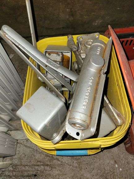 Storm door parts image