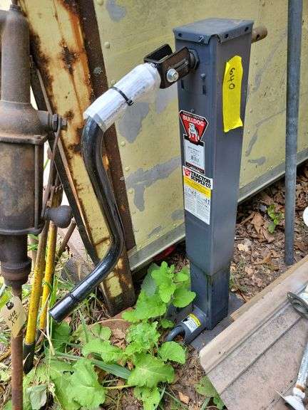 Trailer Stand image
